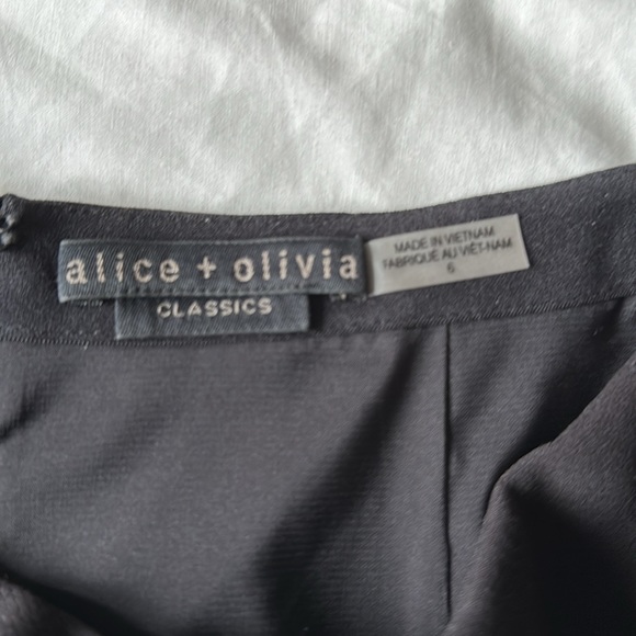 Alice + Olivia micro mini skirt - Picture 5 of 8